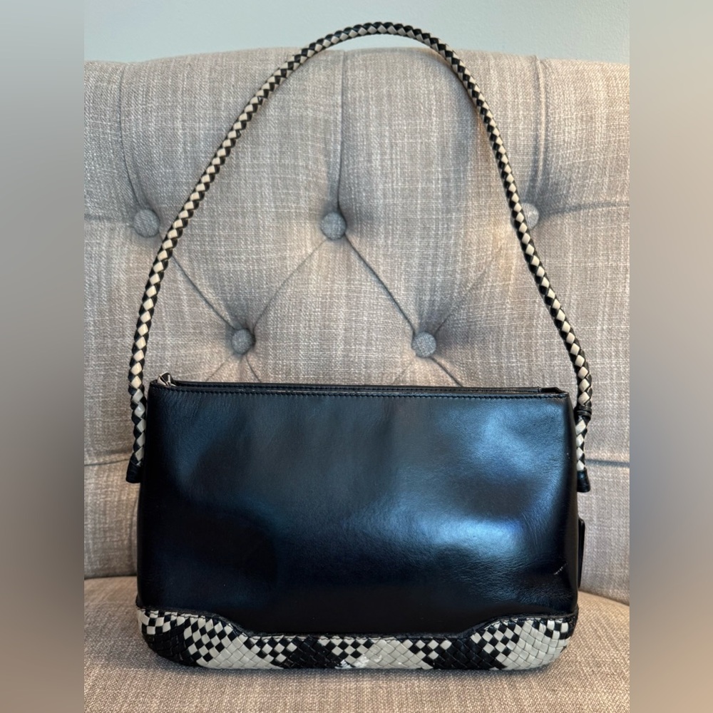 Etienne Aigner Black and Cream Woven-Trim Hobo Bag - Picture 2 of 9